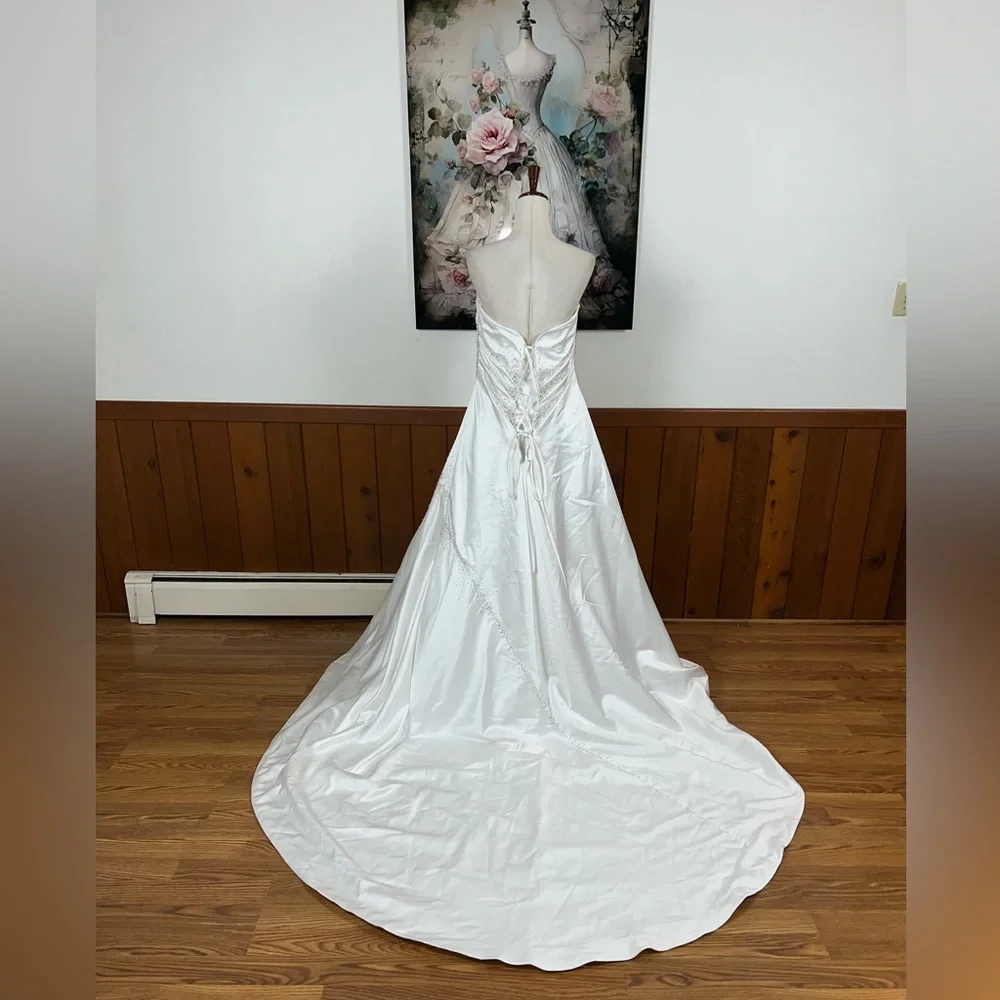 Pretty Vintage 90s Maggie Sottero Couture Corset Wedding Gown! - Picture 5 of 7